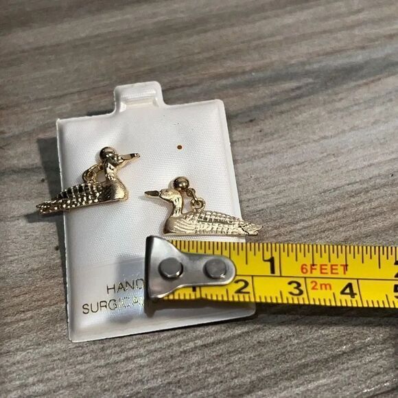 Duck Dangling Earrings Hand Carved Surgical Steel Post Gold Tone - Picture 4 of 6